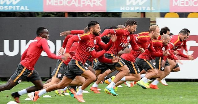 Galatasaray&#039;da Beşiktaş maçı hazırlıkları sürüyor