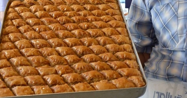 Glikoz şuruplu baklava nasıl anlaşılır
