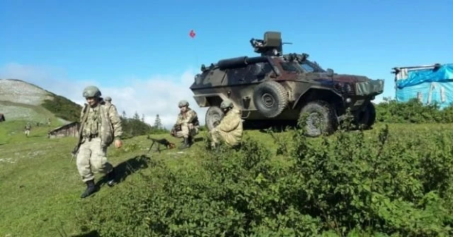 Gümüşhane&#039;de PKK ile sıcak çatışma