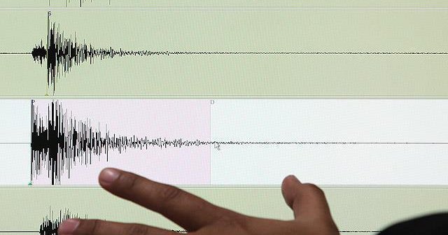 Güney Kore&#039;de iki deprem