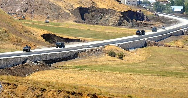 Hakkari&#039;de terör saldırısı, 3 şehit