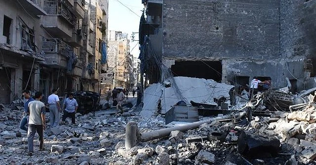 Halep'te 'deprem etkisine' yol açan saldırıda 30 kişi öldü