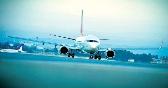 Hangarlar DHMİ'ye devredildi