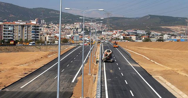 İstanbul-İzmir Otoyolu&#039;nun üçte ikisi tamamlandı