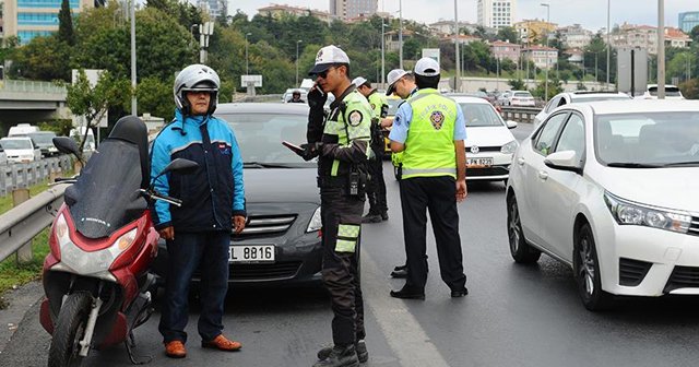 İstanbul polisi bayram trafiğine hazır