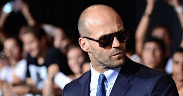 Jason Statham'dan 'Milli İrade' pozu
