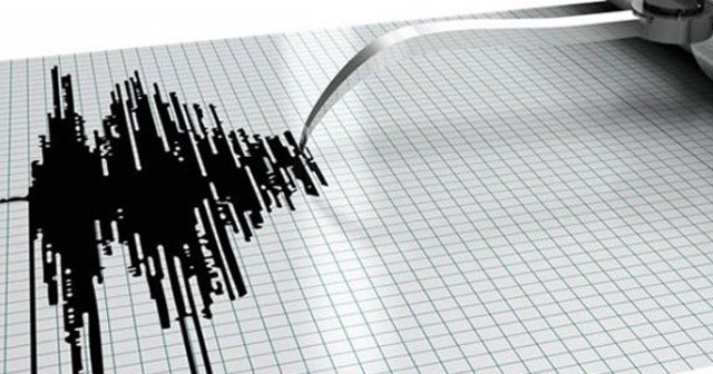 Manisa&#039;da deprem oldu