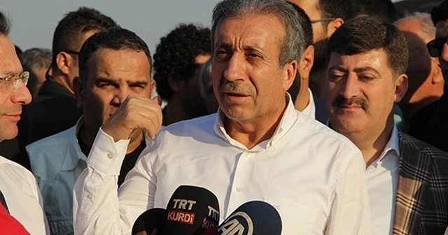 Mehdi Eker, aile kabristanını ziyaret etti