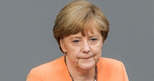 Merkel’den kritik Türkiye açıklaması