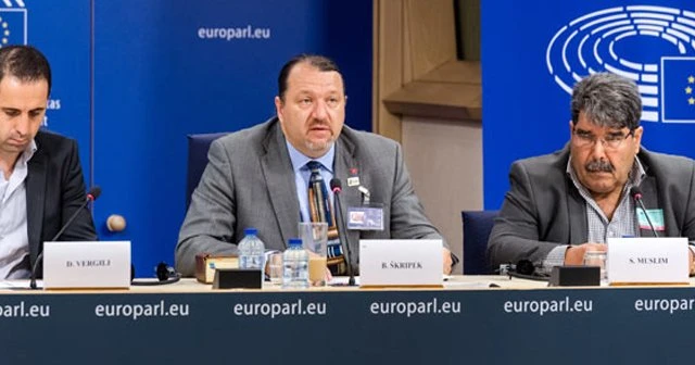 Schulz'dan Müslim hakkında açıklama