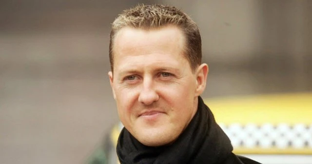 Schumacher yürümeye başladı