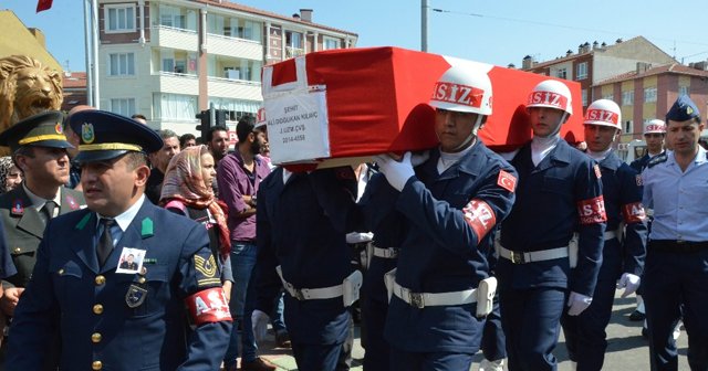 Şehit babasının feryatları yürekleri dağladı