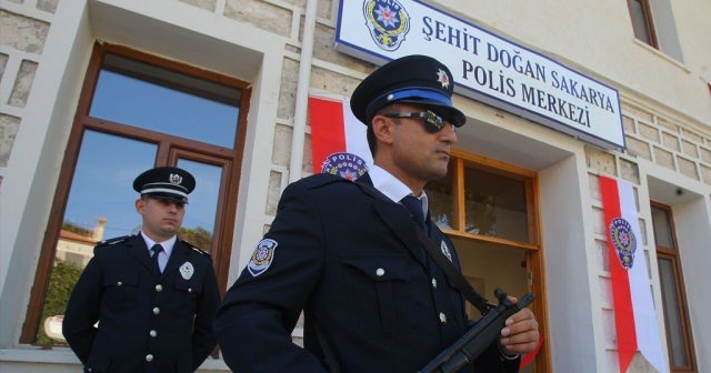 Şehit emniyet amirinin adı polis merkezinde yaşatılacak