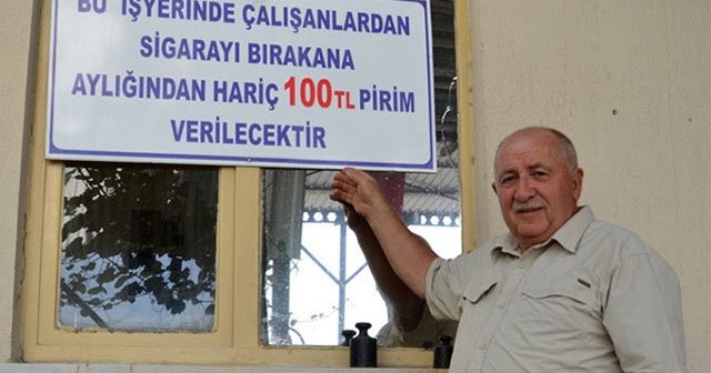 Somalı esnaf sigarayı bırakan işçilerine 100 TL prim veriyor