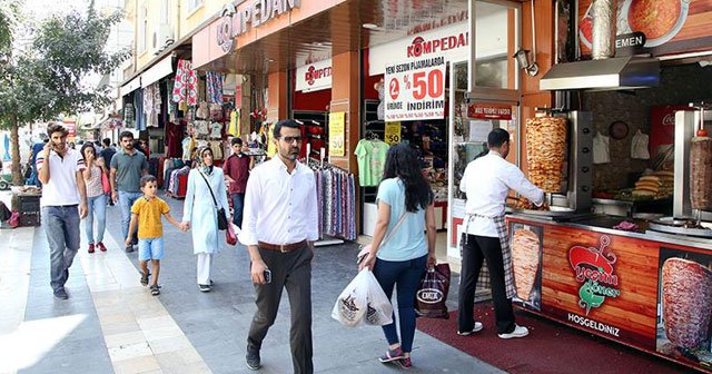 Sur&#039;da &#039;yatırım ve kalkınma hamlesi&#039; sevinci