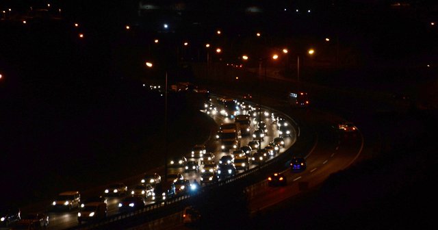 Tatilcilerin İstanbul’a dönüş çilesi başladı