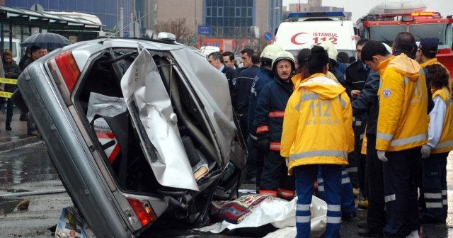 Tatilin 6&#039;ıncı gününde kaza bilançosu, 49 ölü, 235 yaralı