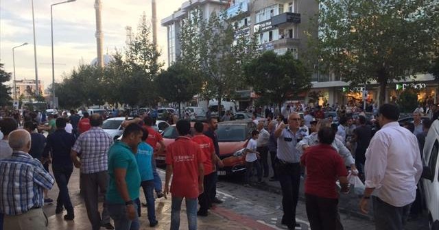 Tekirdağ&#039;da ortalık karıştı, 3 yaralı