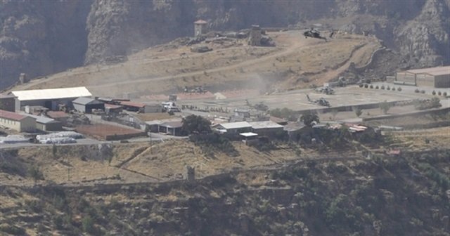 Teröristlerden havan saldırısı