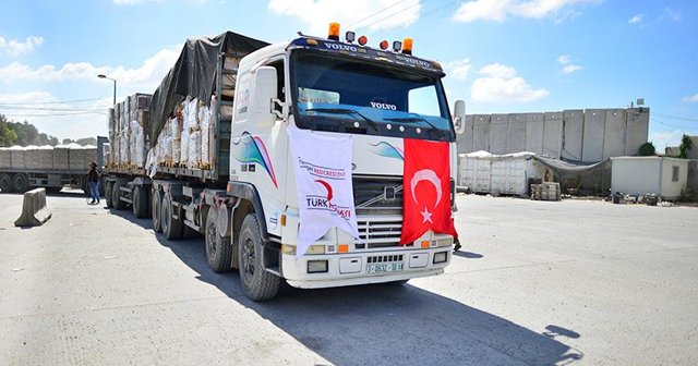 Türkiye'den gönderilen ikinci yardım gemisi Gazze'ye ulaştı