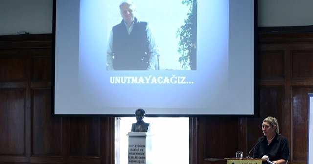 ABD&#039;de öldürülen Doç. Dr. Darcan anıldı