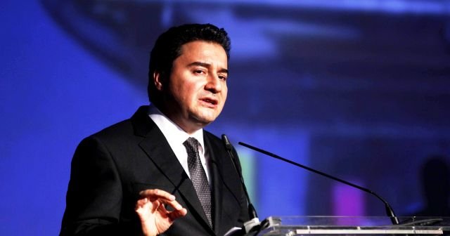 Ali Babacan&#039;dan Moody&#039;s açıklaması