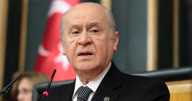 Bahçeli’den başkanlık sistemine yeşil ışık