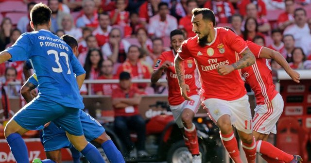 Beşiktaş&#039;ın rakibi Benfica farklı kazandı