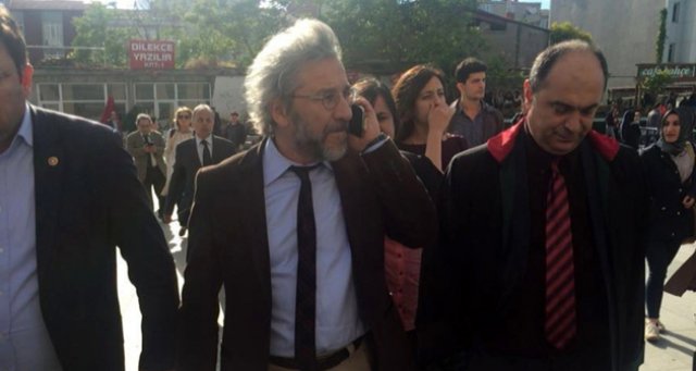 Can Dündar’a silahlı saldırı sanığına tahliye