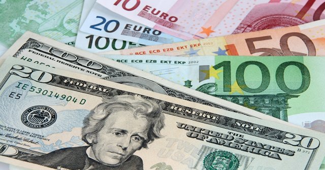 Dolar 3,0810 liradan güne başladı