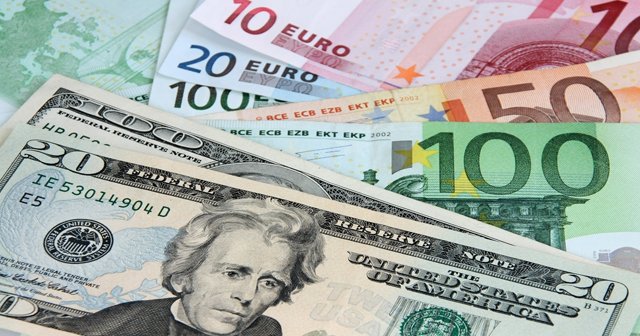 Dolar 3,0950 liradan güne başladı