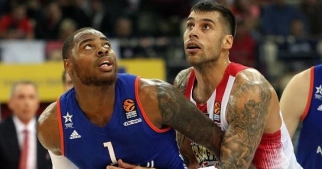 Efes, Yunanistan&#039;da direnemedi