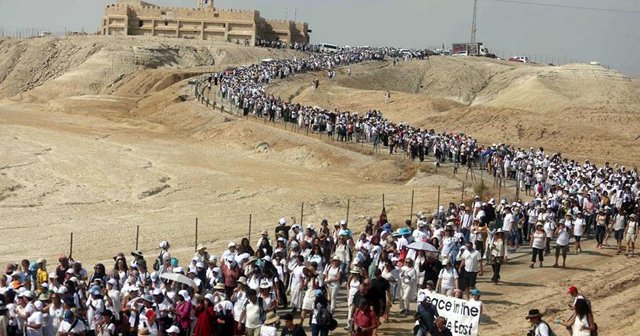 Filistinli ve İsrailli kadınlardan barış mitingi