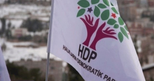 HDP ve DBP&#039;li il eş başkanları gözaltında