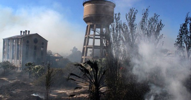 İzmir&#039;de korkutan yangın