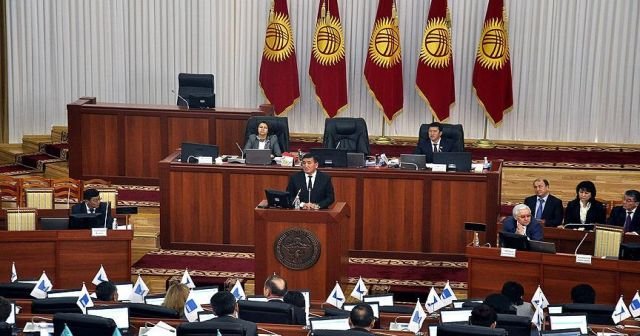 Kırgızistan&#039;da hükümet istifa etti