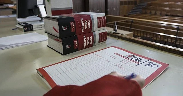 Küçük kıza sigara içiren şüpheli hakim karşısında