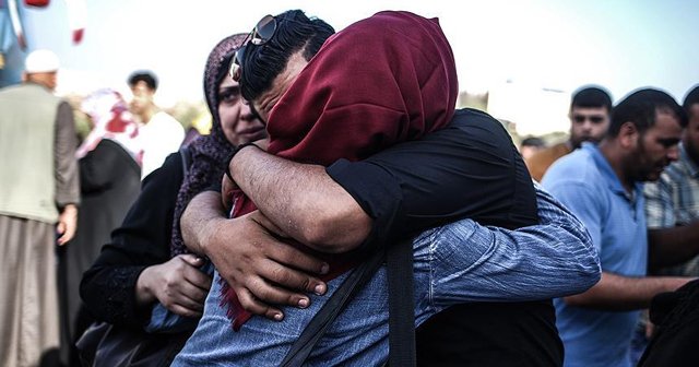 Refah Sınır Kapısı &#039;geçici&#039; olarak açıldı