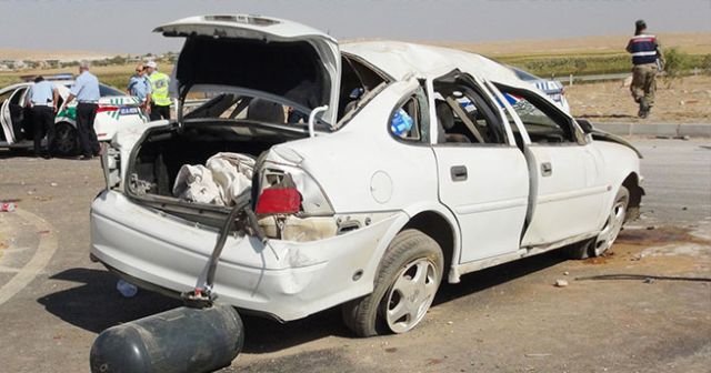 Şanlıurfa&#039;da kaza! 2 ölü, 2 yaralı