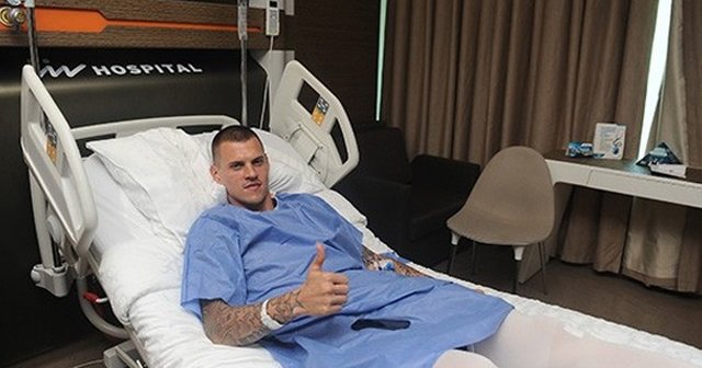 Skrtel ameliyat oldu