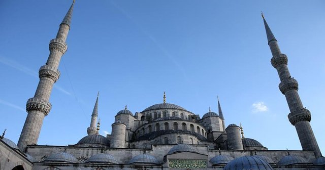 Sultanahmet Camisi sökülen minaresine kavuştu