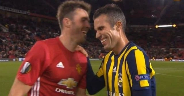 Van Persie'nin keyfi yerinde