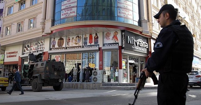 Van ve Hakkari&#039;de HDP yöneticilerinin de bulunduğu 47 kişi gözaltında