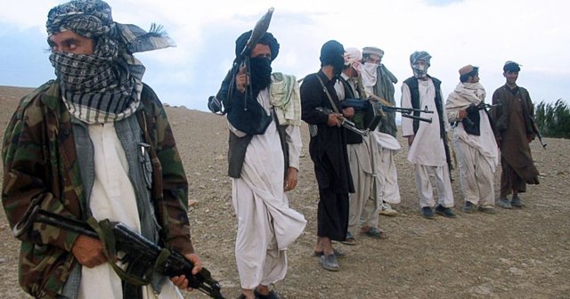 Afganistan&#039;da 6 kişi Taliban tarafından kaçırıldı