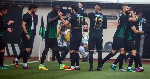 Akhisar Belediyespor Kasımpaşa&#039;yı devirdi