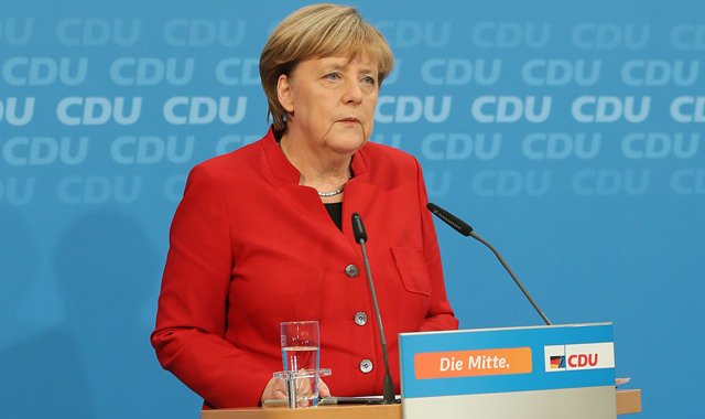 Angela Merkel: Türkiye ile görüşmeleri kesmek istemiyoruz