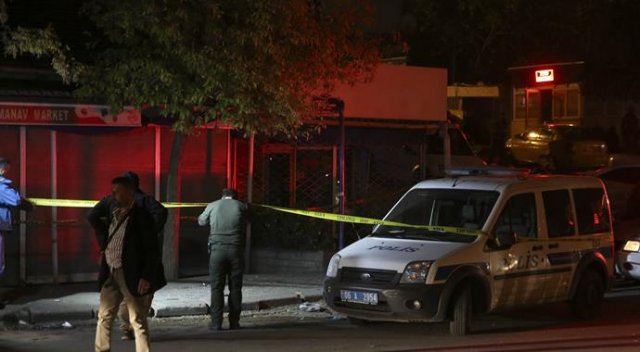 Ankara&#039;da polislere ses bombalı saldırı