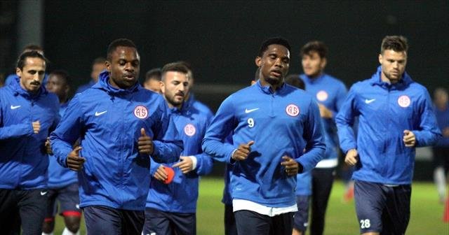 Antalyaspor, Başakşehir mesaisine başladı