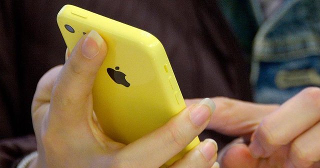 Apple iPhone üretimini ABD&#039;ye taşıyabilir