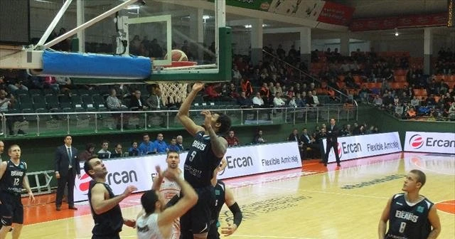 Banvit evinde farklı kazandı